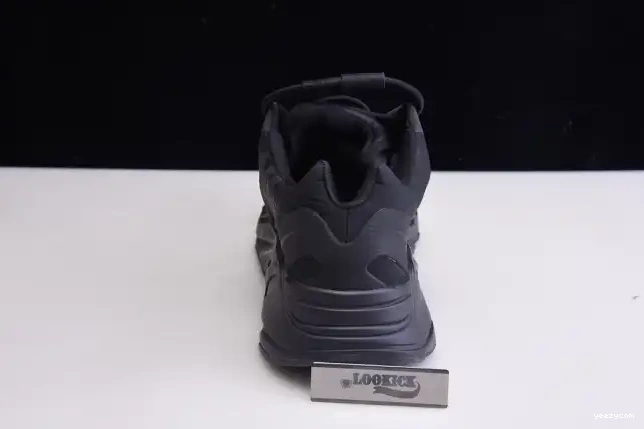 Black 700 Adidas Triple FV4440 MNVN Boost Yeezy 0519